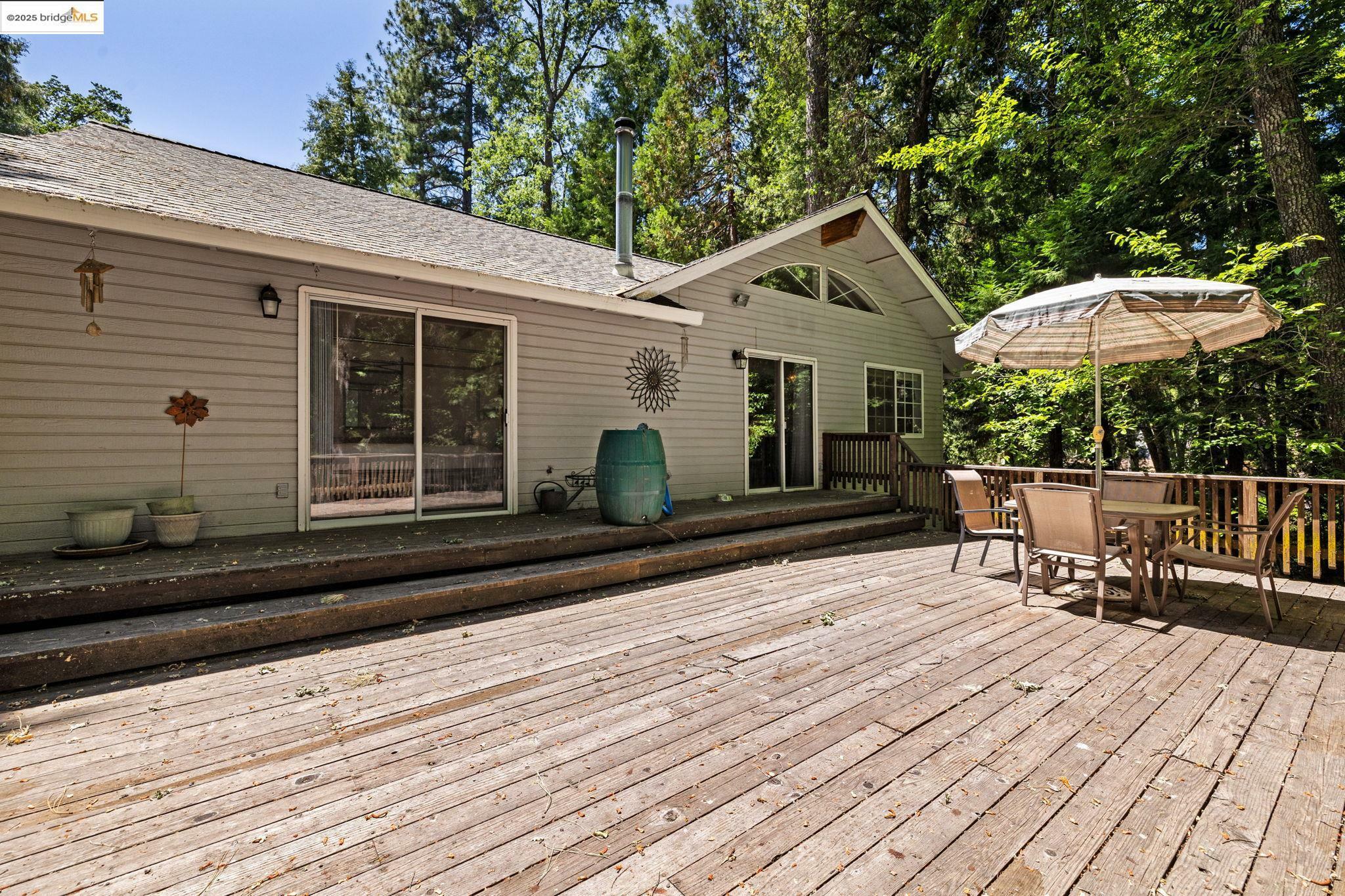Property Photo: 21517 Crystal Falls Drive CA 95370