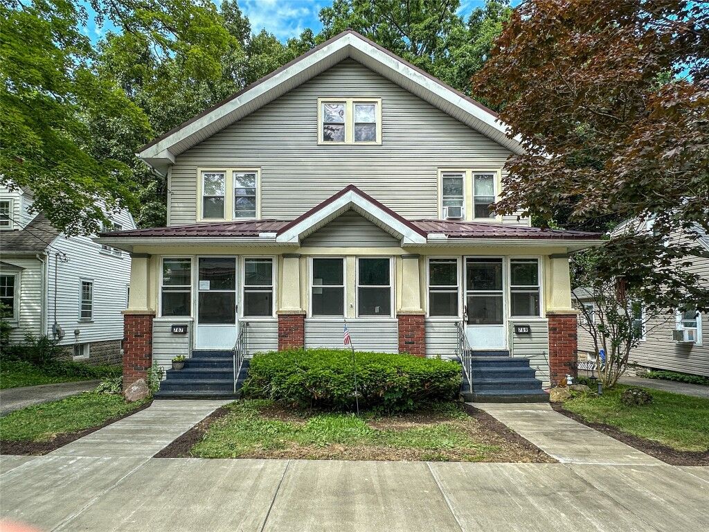Property Photo: 787-789 Chestnut Street PA 16335