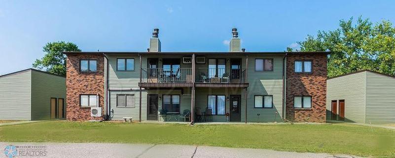 2402 18th Street S  Fargo ND 58103 photo