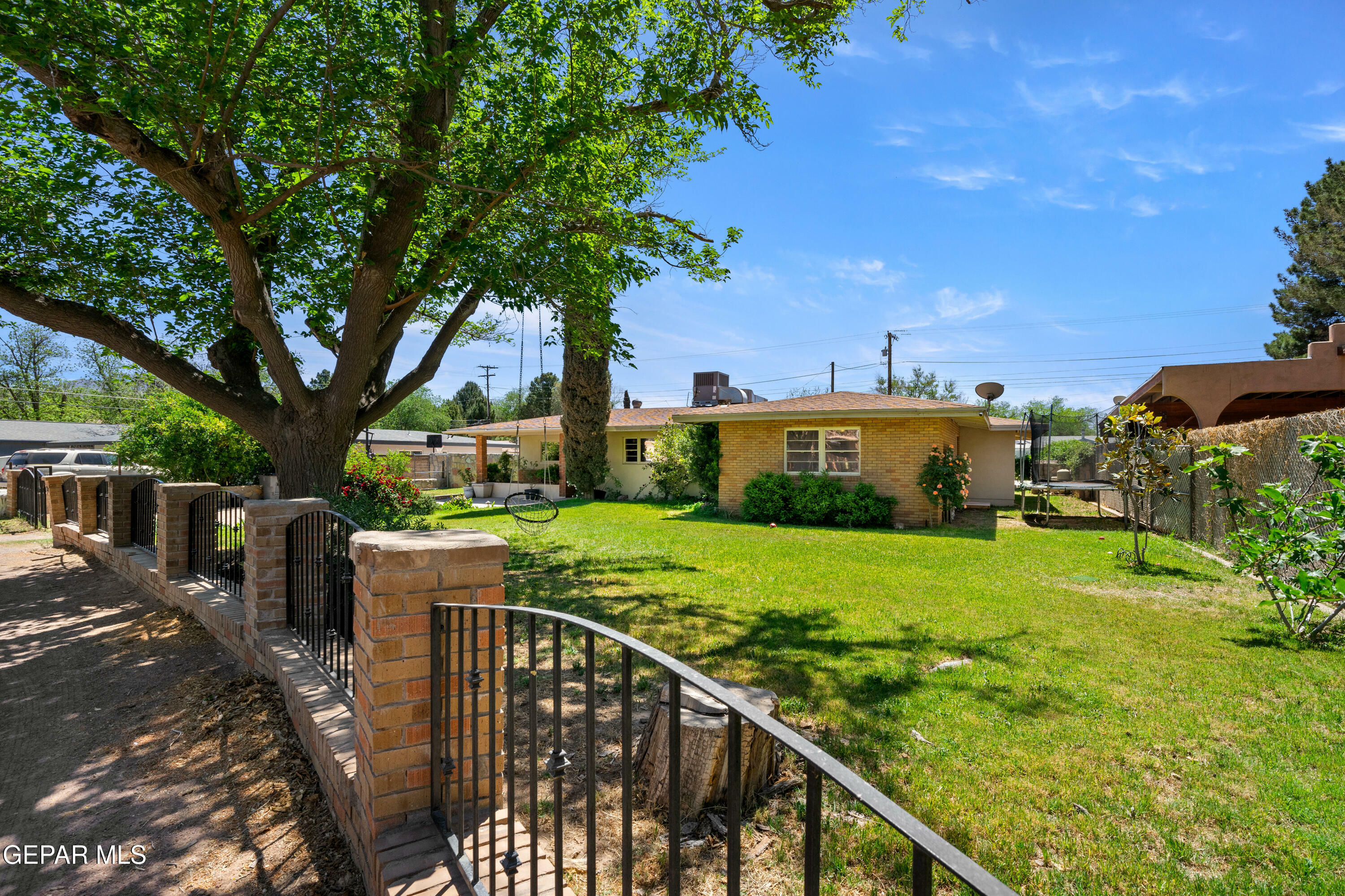 Property Photo:  214 Hermosa Lane  TX 79922 