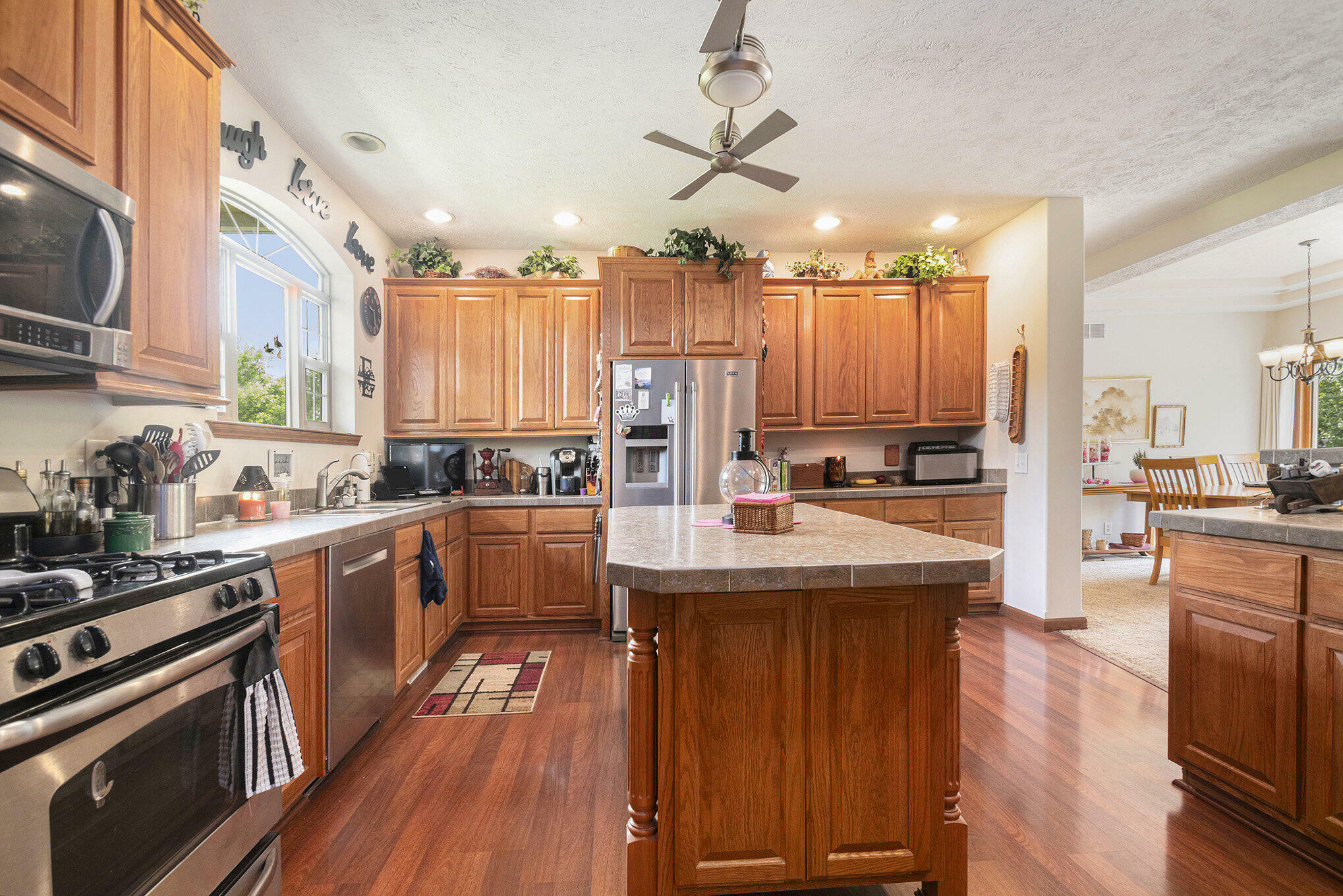 Property Photo: 2596 E 850 IN 46350