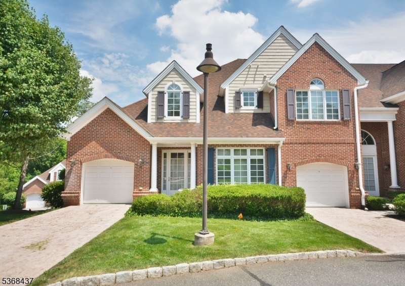 Property Photo:  35 Schmidt Circle  NJ 07069 