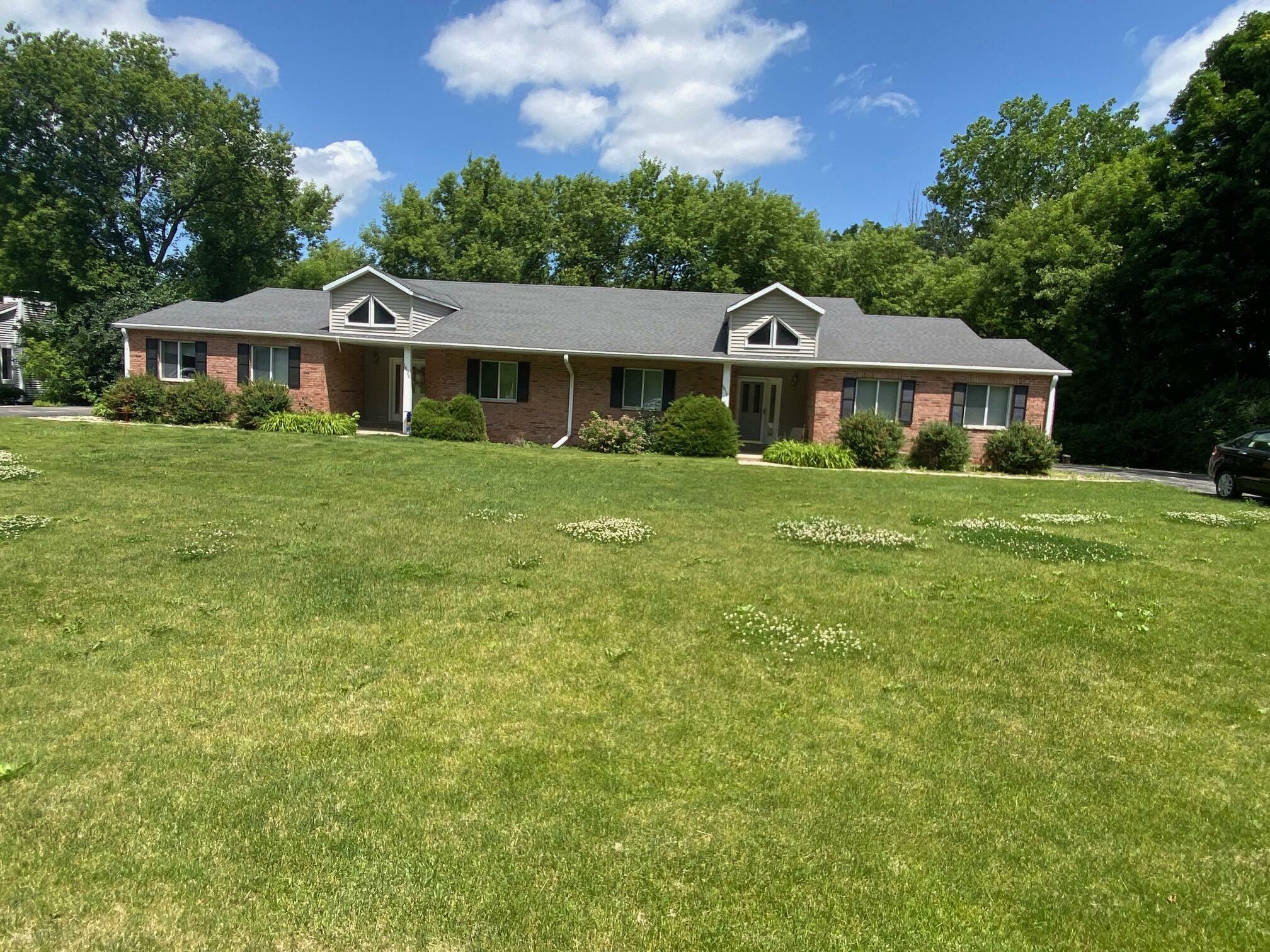 19110 Emerald Dr  Brookfield  53045 photo