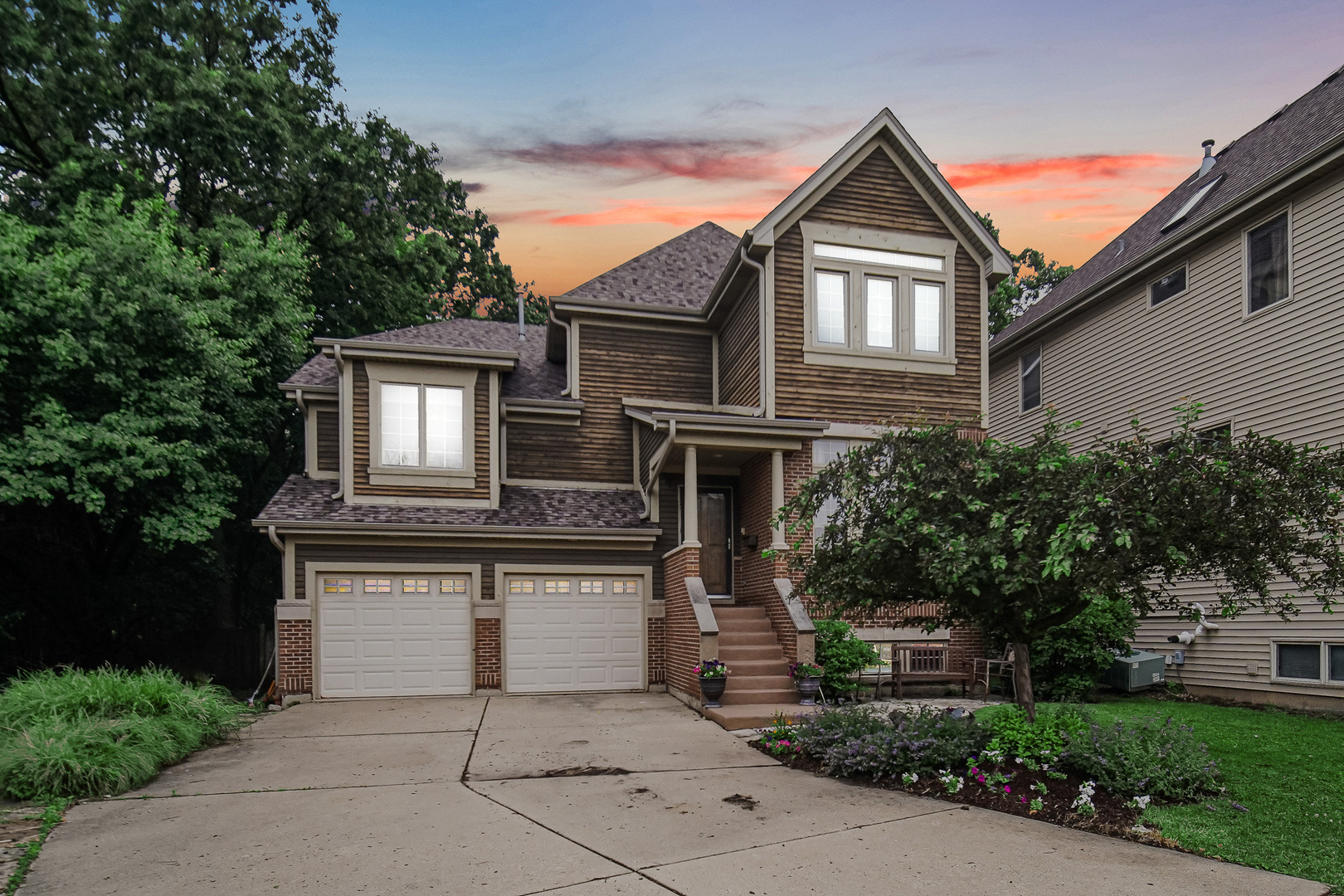Property Photo: 5420 N Lowell Avenue IL 60630