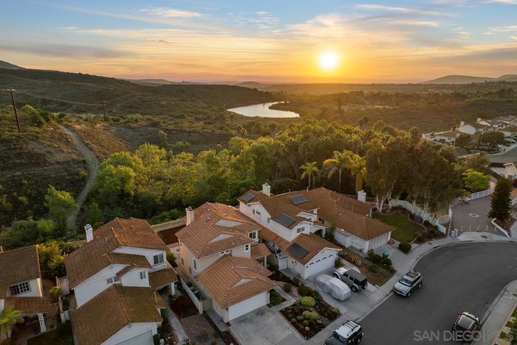 Property Photo: 10832 Avenida De Los Lobos CA 92127