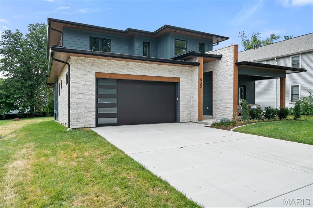 Property Photo: 532 S Fillmore Avenue MO 63122
