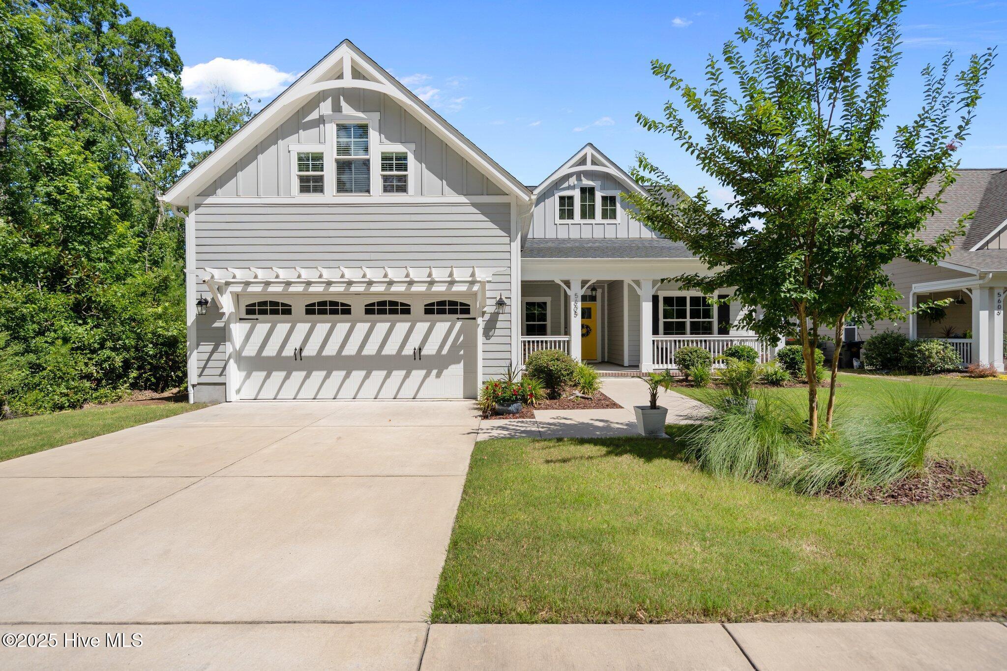 Property Photo: 5605 Claremont Court NC 28409