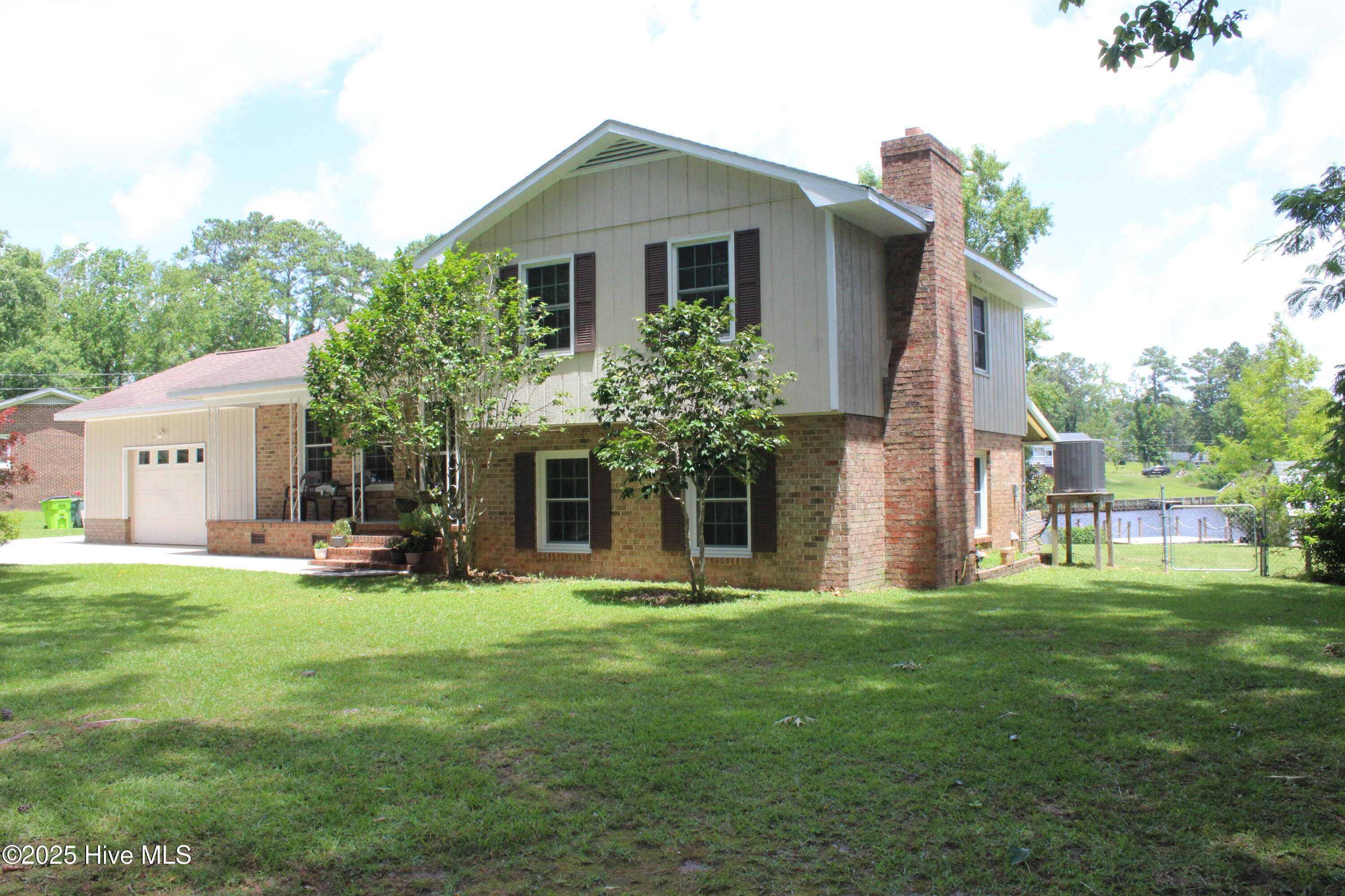 Property Photo: 111 Lakeside Drive NC 28532