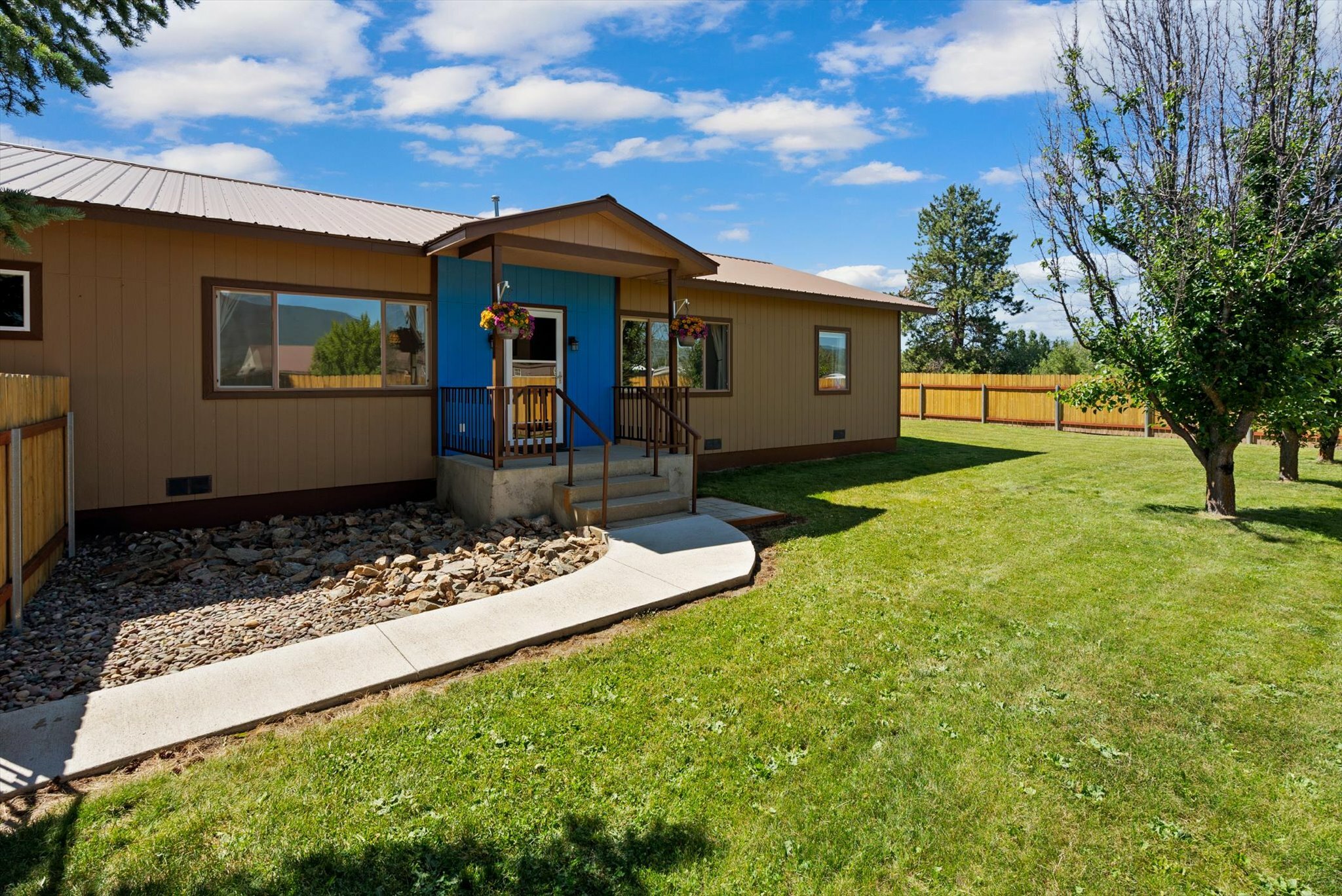 Property Photo:  88 Sweebee Lane  MT 59912 