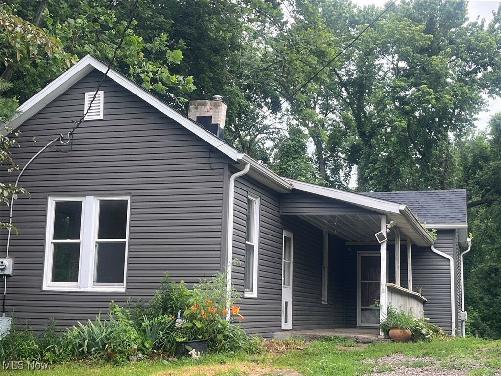 Property Photo:  1069 Mershon Lane  OH 43701 