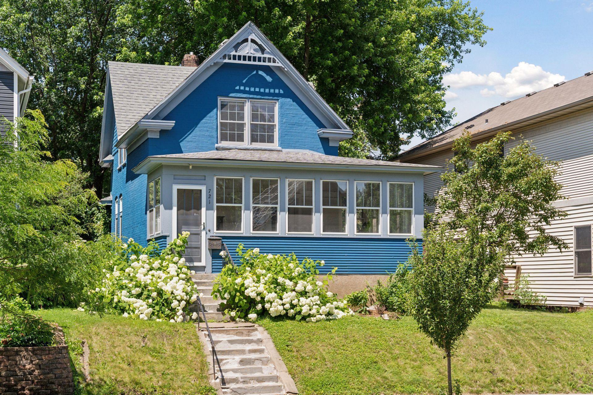 Property Photo:  721 Smith Avenue S  MN 55107 