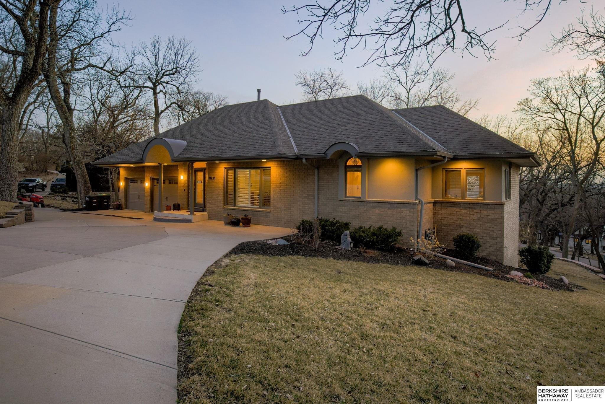 Property Photo: 21839 Hillandale Road NE 68022