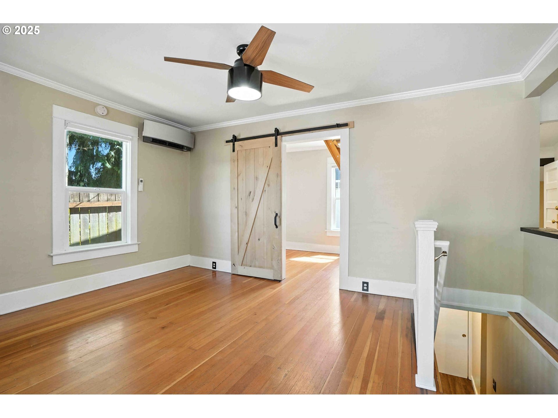 Property Photo: 4706 NE 24th Ave OR 97211