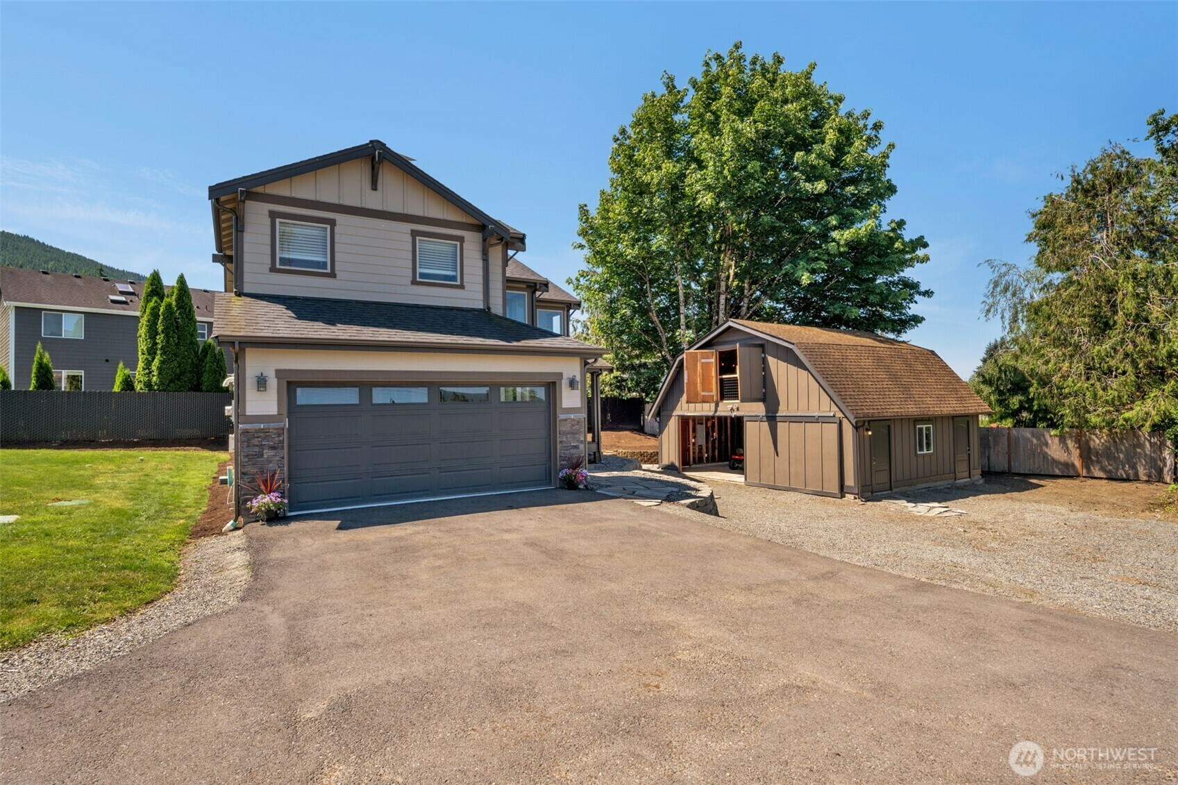 Property Photo:  26717  348th Avenue SE  WA 98051 