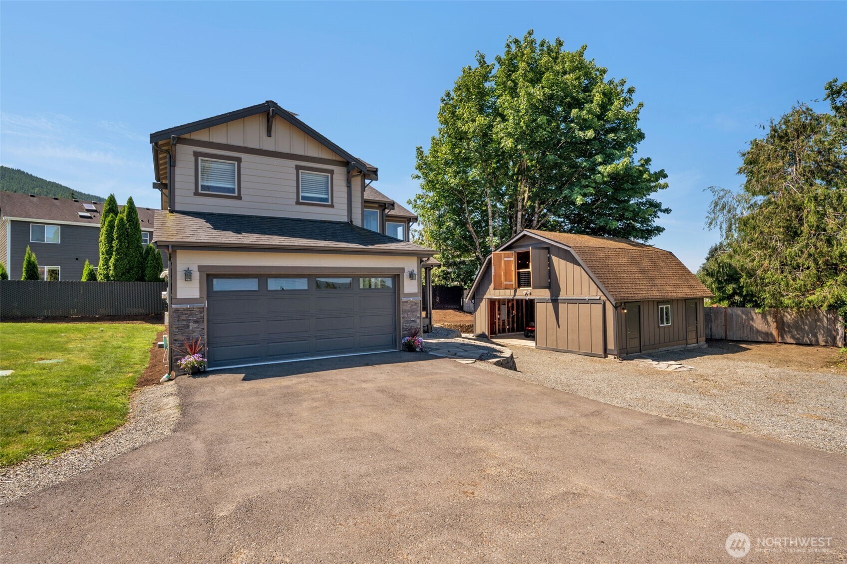 Property Photo: 26717 348th Avenue SE WA 98051