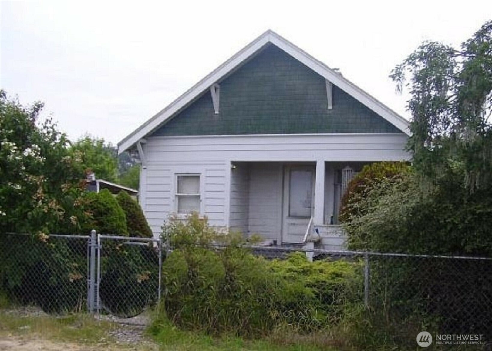 Property Photo:  153 E Maple Street  WA 98382 