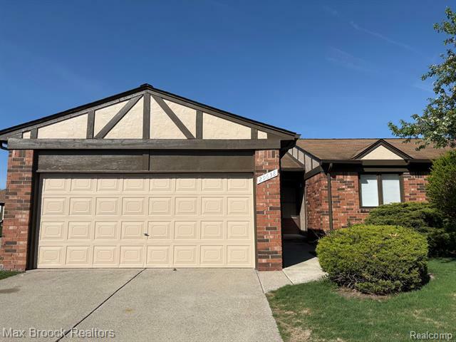 29638 E Sycamore Drive N 40  Warren MI 48092 photo