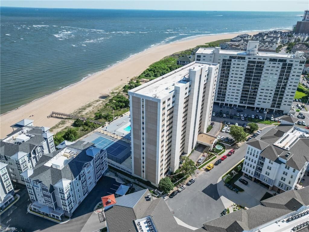 Property Photo:  3300 Ocean Shore Ave 1407  VA 23451 