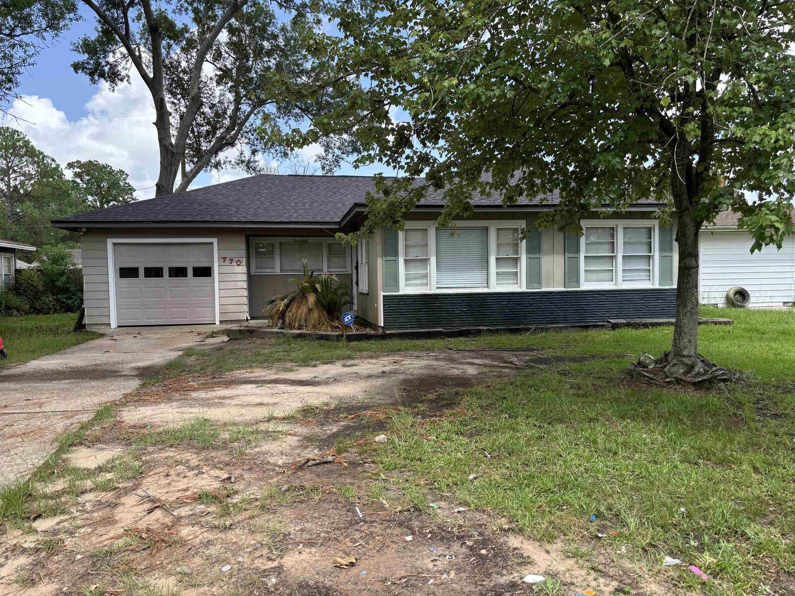 Property Photo:  770 Parson Dr  TX 77706 