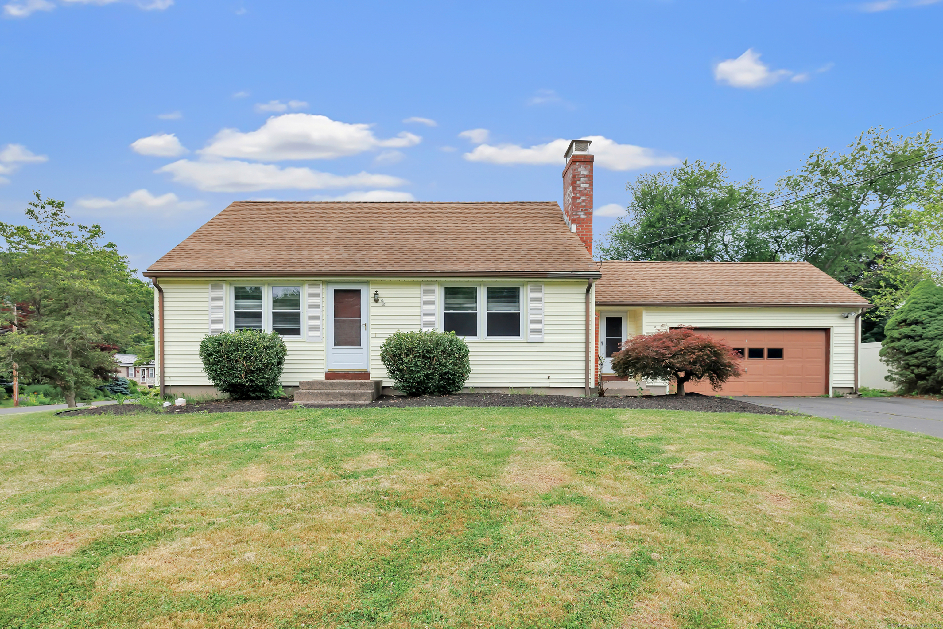 Property Photo: 66 Bridgeport Avenue CT 06010