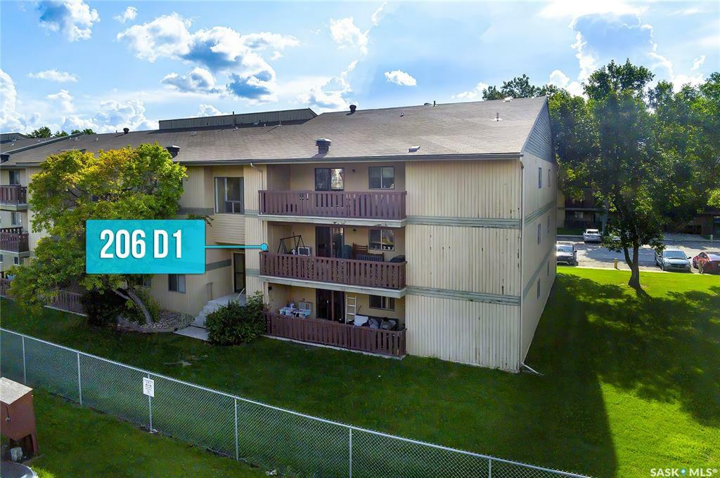 Property Photo:  1121 D1 McKercher Drive 206  SK S7H 5B8 