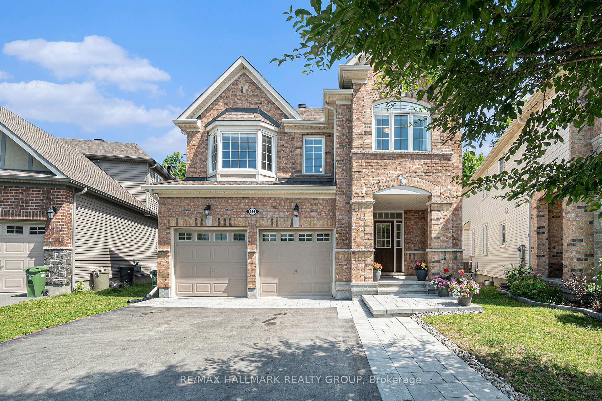 144 Culloden Crescent  Barrhaven ON K2J 5M8 photo