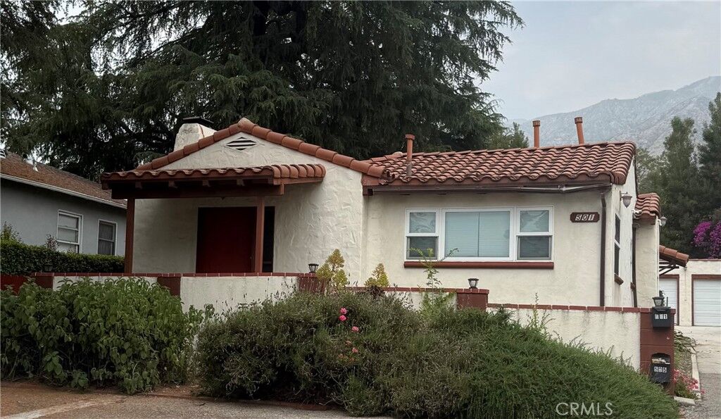 Property Photo: 501 W Sierra Madre Boulevard CA 91024