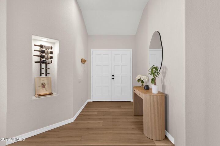 Property Photo: 10021 E Sunnyslope Lane AZ 85258