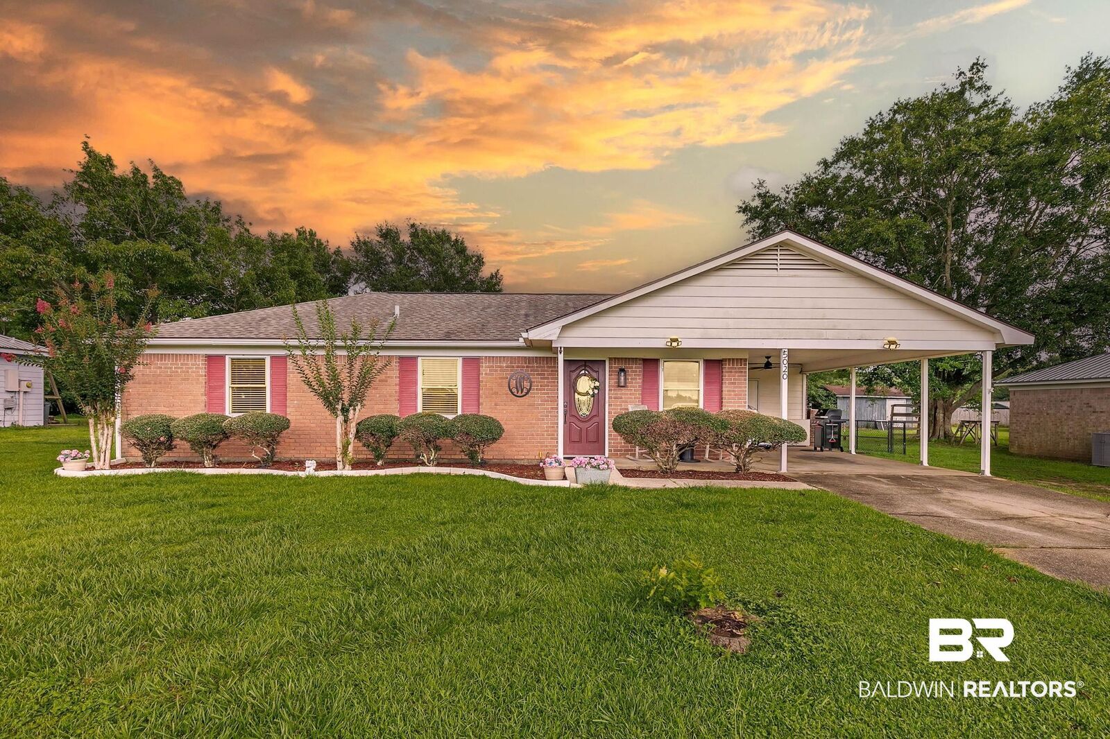 Property Photo:  5020 N Holley Street  AL 36551 