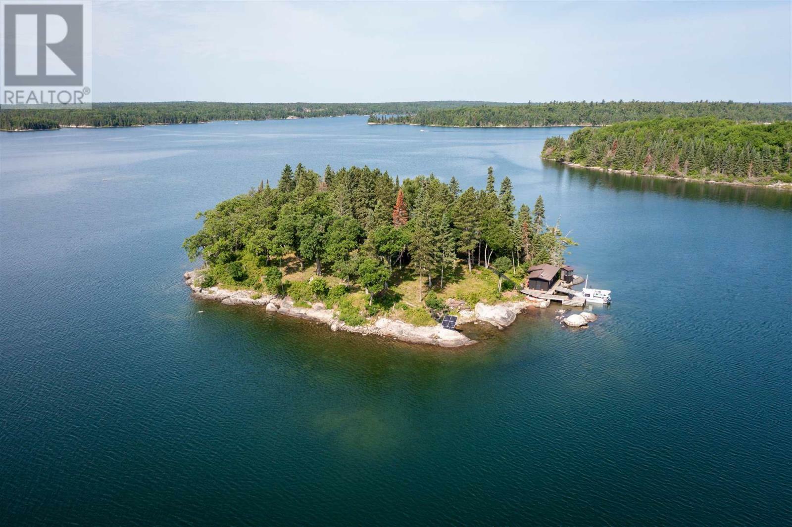 301 24 Whitefish Bay Island  Sioux Narrows ON P0X 1N0 photo