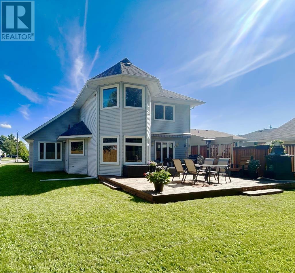 Property Photo:  1712 Lyndy Pl N  ON P9A 3V4 