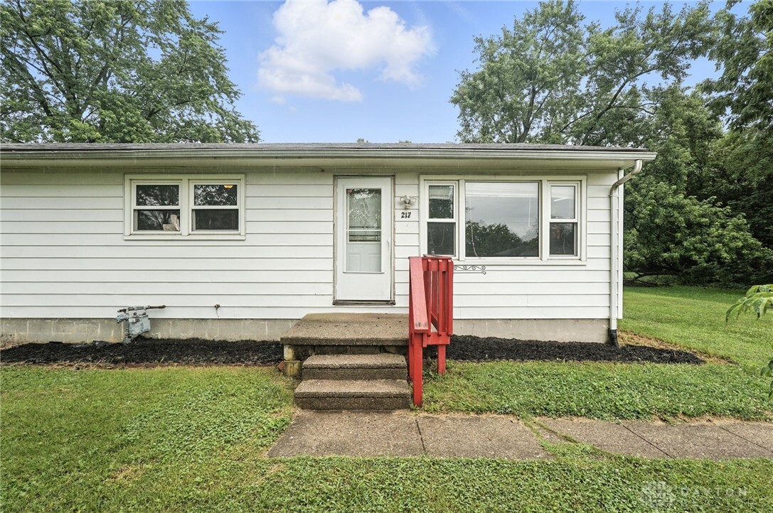 Property Photo:  217 Arcadia Drive  OH 45042 