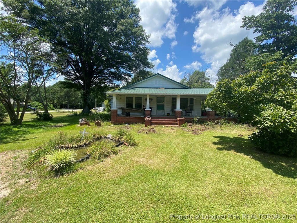 Property Photo: 4989 Bethune Drive NC 28356
