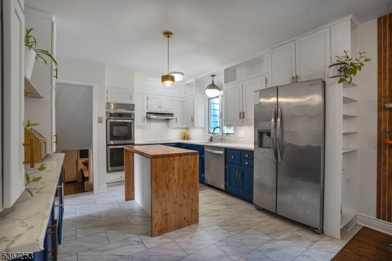 Property Photo: 3 Dogwood Rd NJ 07950
