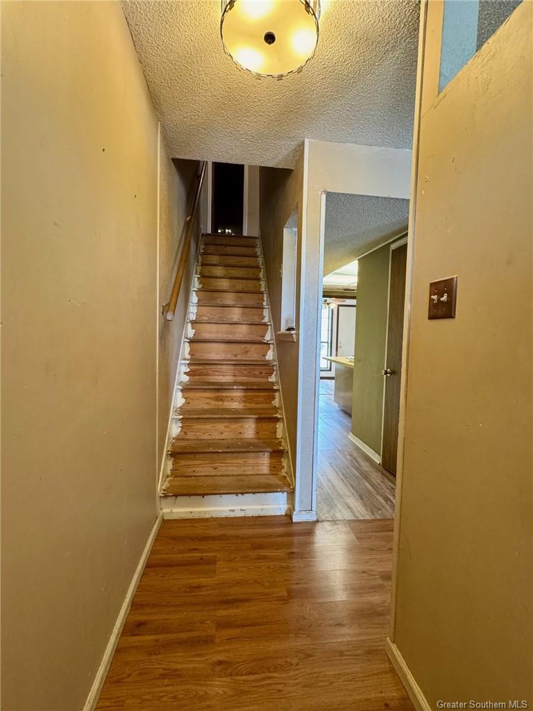 Property Photo: 1109 Deesport Street B LA 70601