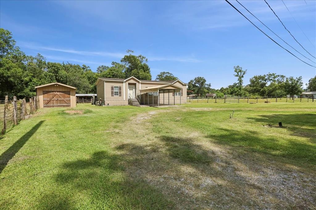 Property Photo: 2092 Bancroft TX 77632