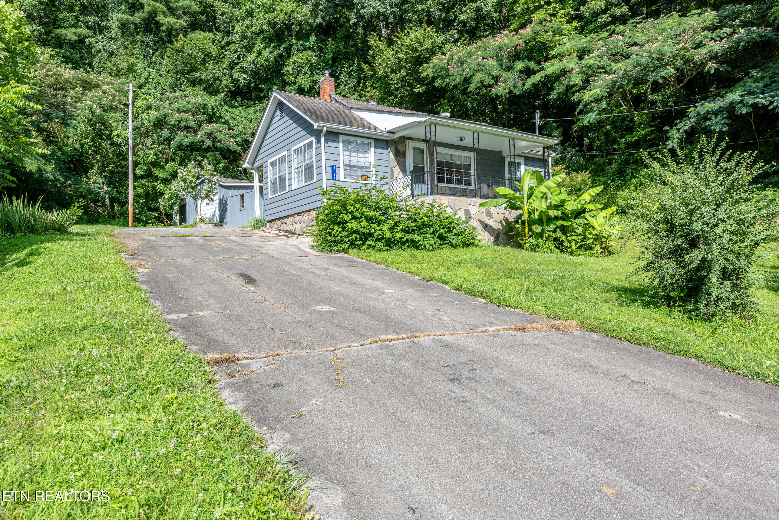 Property Photo:  7026 Old Tuckaleechee Rd  TN 37882 