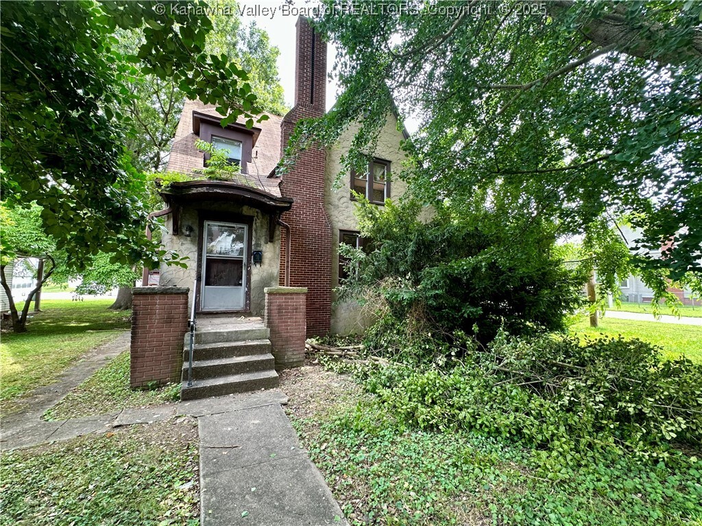 5430 Virginia Avenue SE  Charleston WV 25304 photo