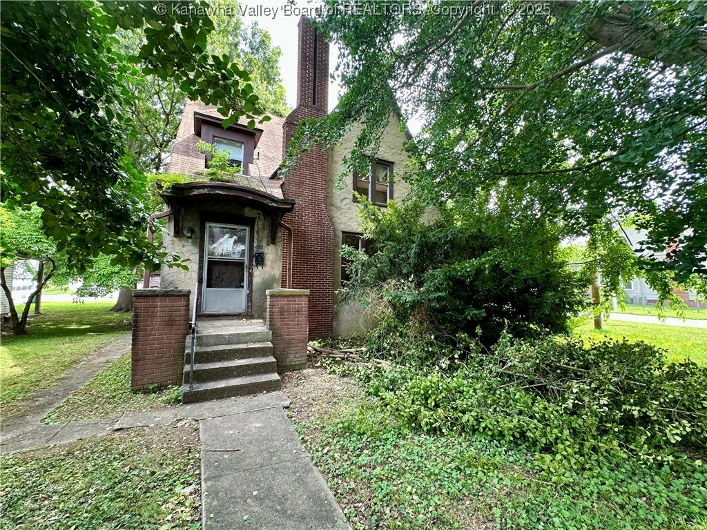 Property Photo: 5430 Virginia Avenue SE WV 25304