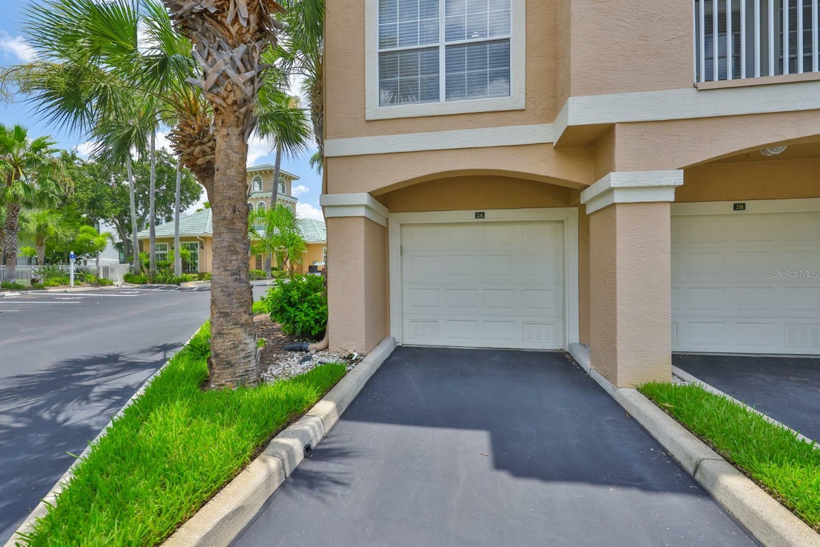 Property Photo:  2201 Bay Club Circle  FL 33607 