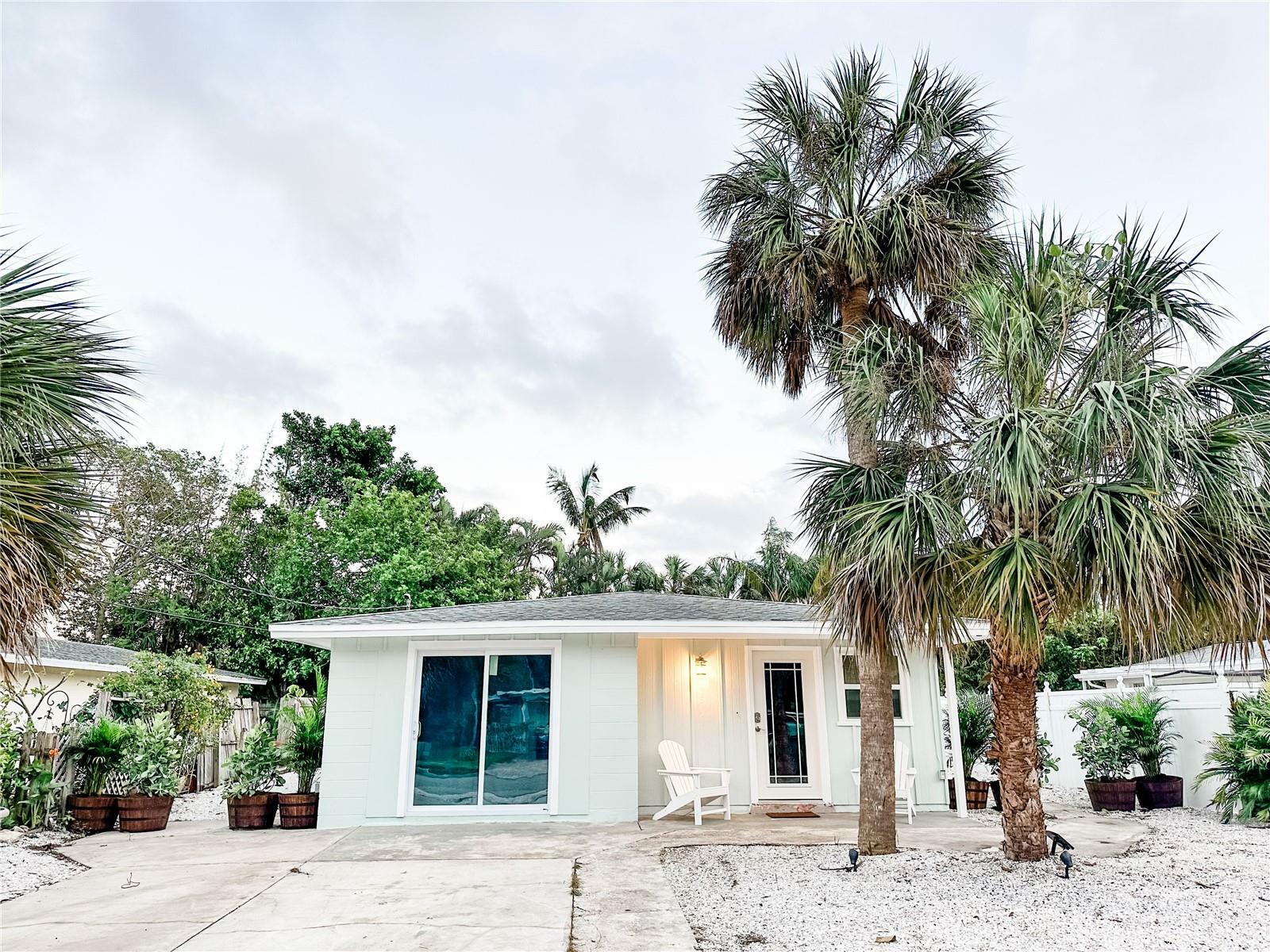 690 Fox Street  Longboat Key FL 34228 photo