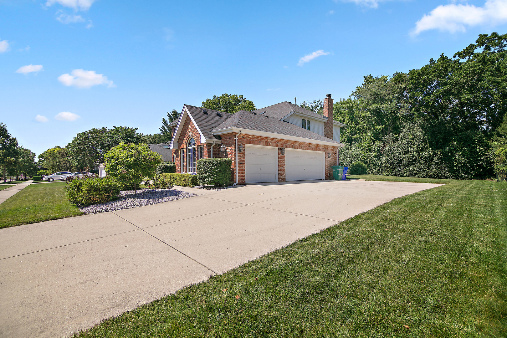 Property Photo: 12532 Suffield Drive IL 60464