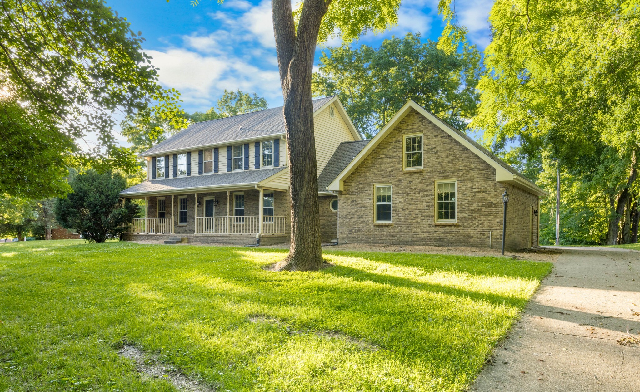 Property Photo:  407 Idaho Springs Rd  TN 37043 