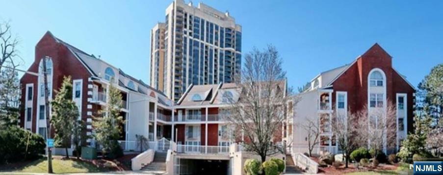 1018 Palisade Avenue 7  Fort Lee NJ 07024 photo