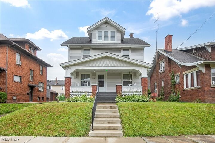 1116 16th Street NW  Canton OH 44703 photo