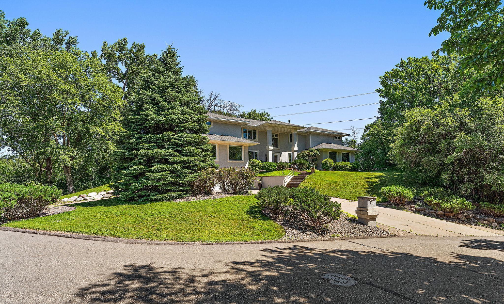 Property Photo: 2935 Minnehaha Curve E MN 55391