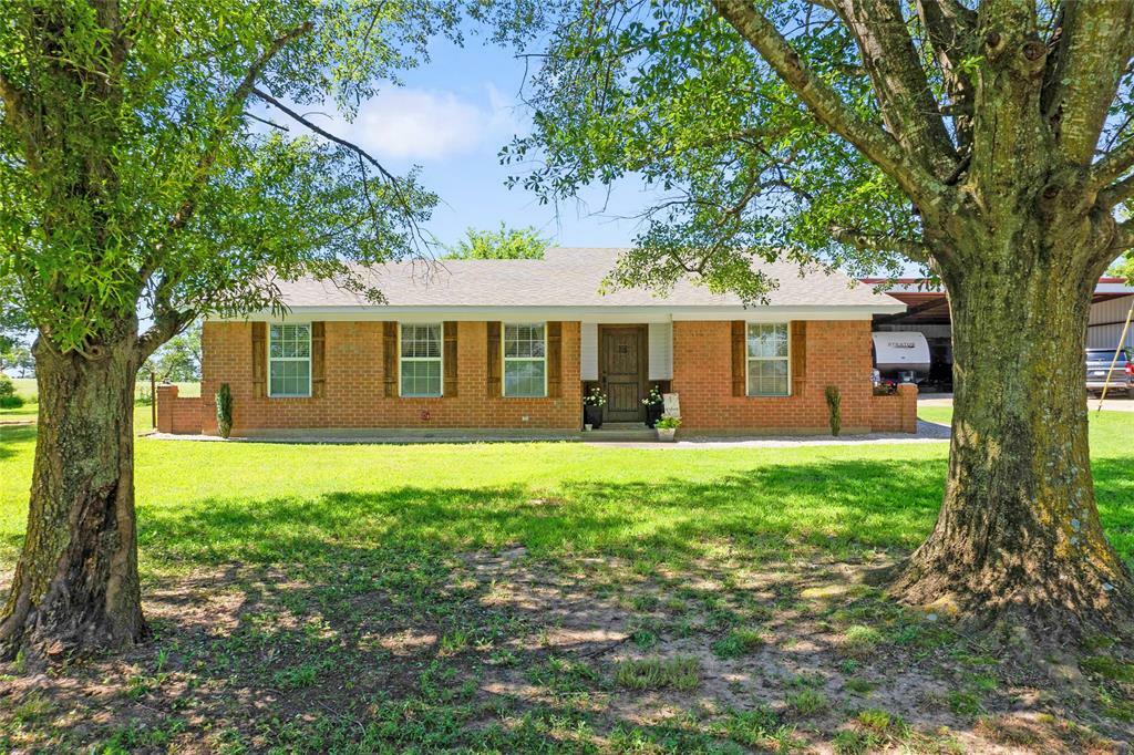 Property Photo:  1776 Fm 515  TX 75440 
