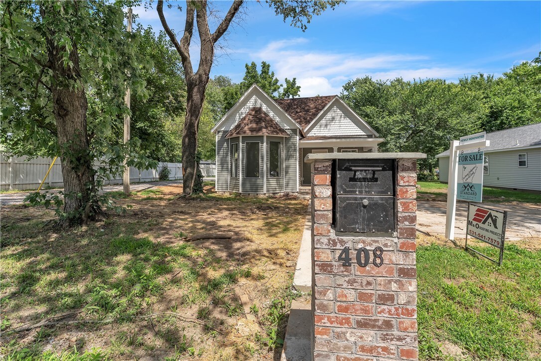 408 SW 2nd Avenue  Gravette AR 72736 photo