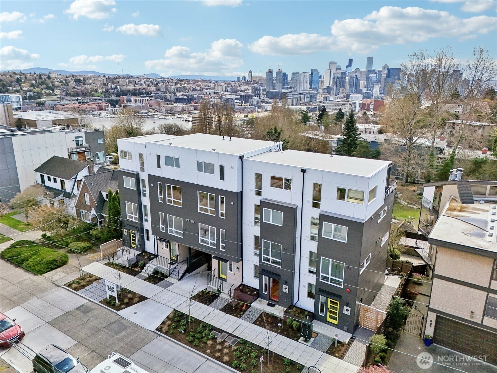 511  Howe Street A  Seattle WA 98109 photo
