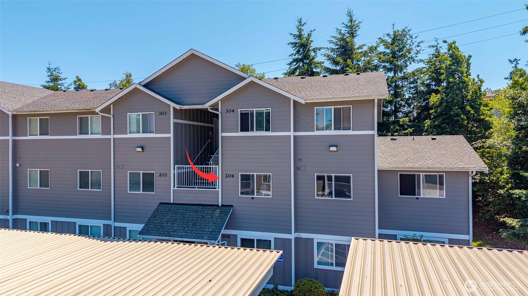 Property Photo: 1700 SW Mulberry Place A204 WA 98277